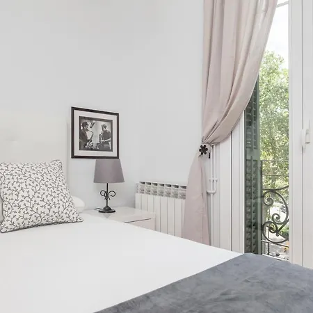 Art House Station Rocafort 'sant Antoni' *